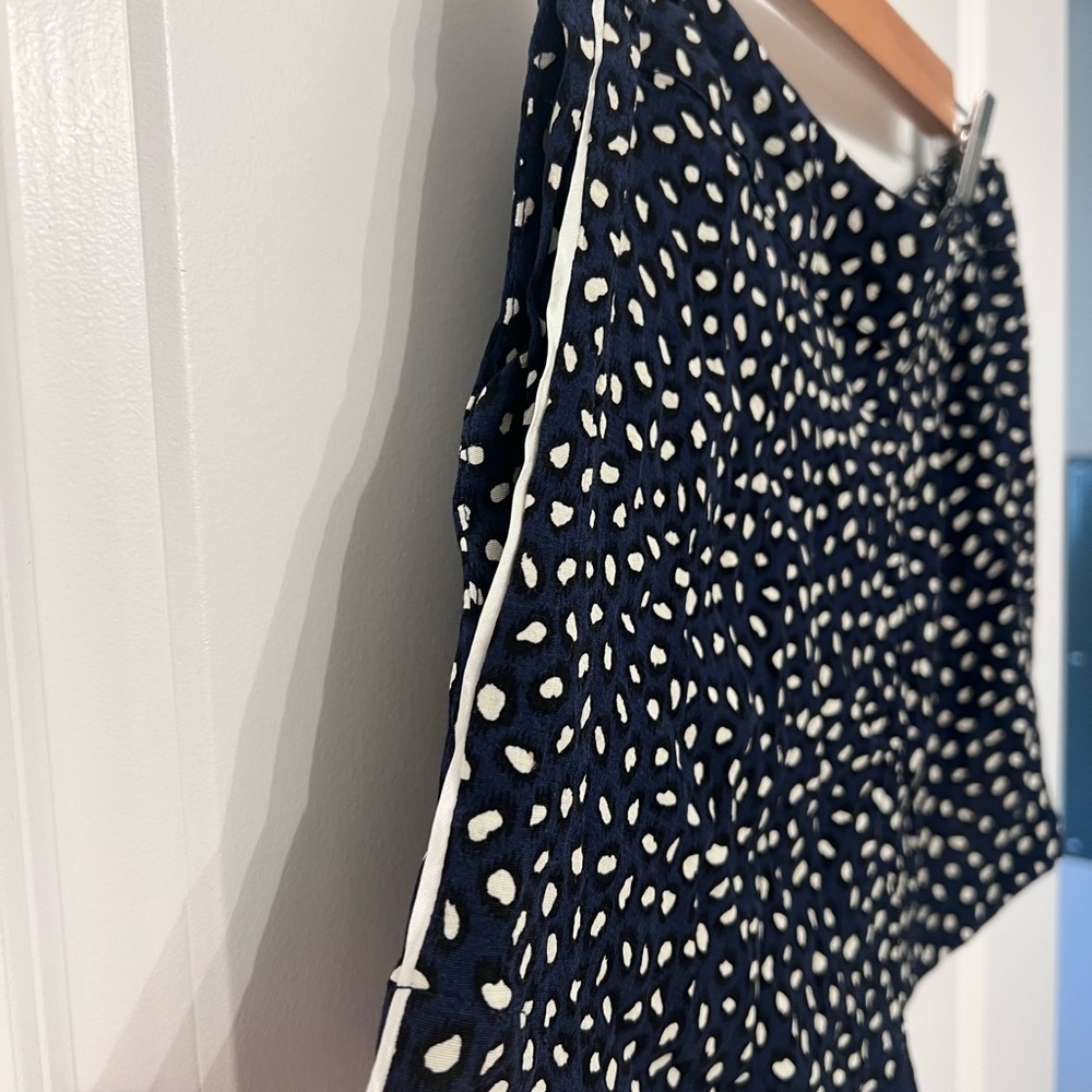 Topshop Navy and White Patterned High Waist Shorts - Picture 8 of 12